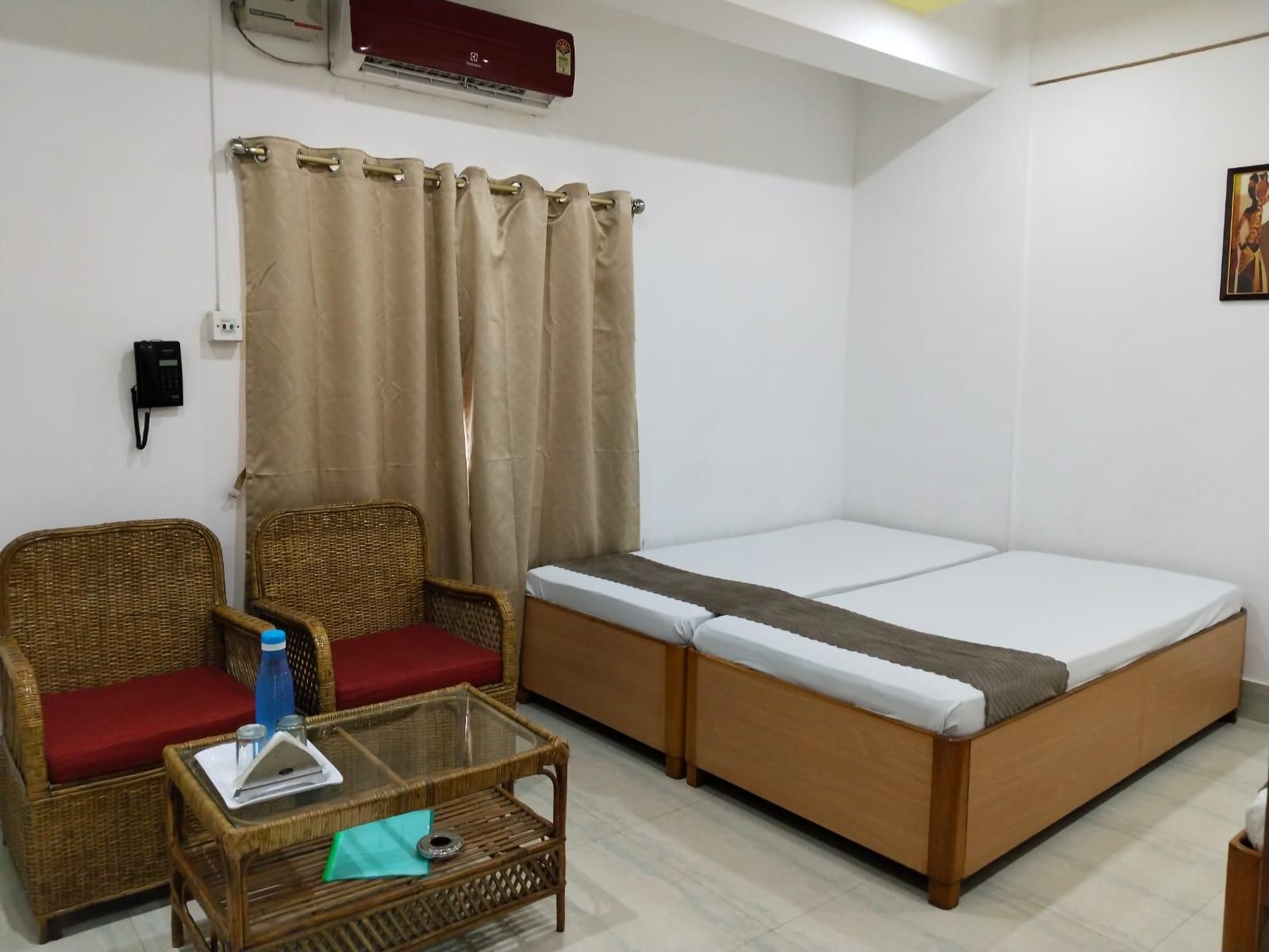 The Executive Inn Triple Deluxe