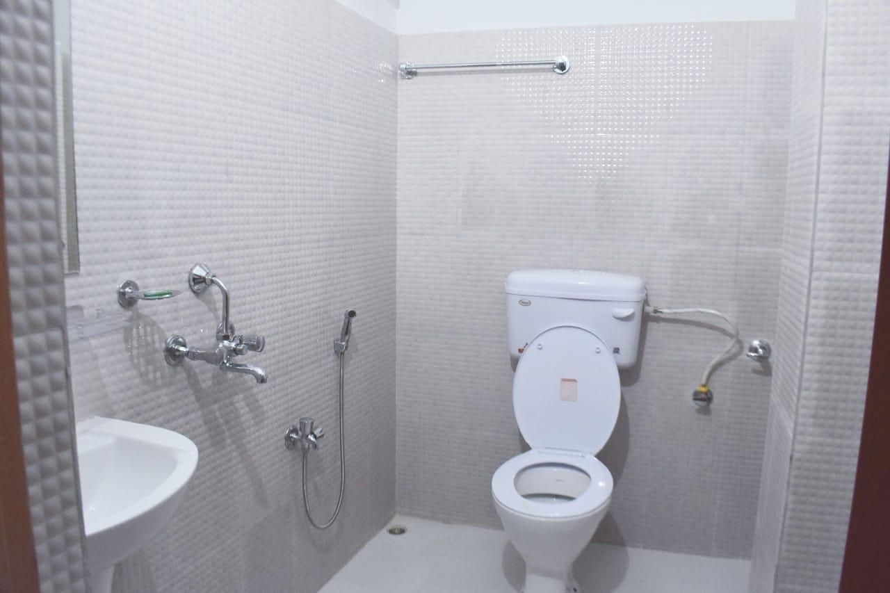 The Executive Inn Triple Deluxe 2