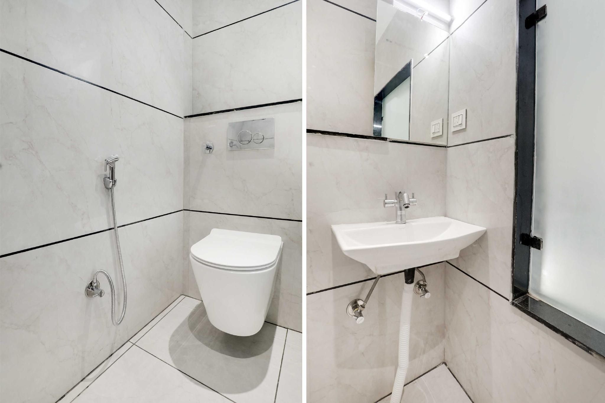 Hotel O Bhopal DB City Mall Classic Triple Room 3