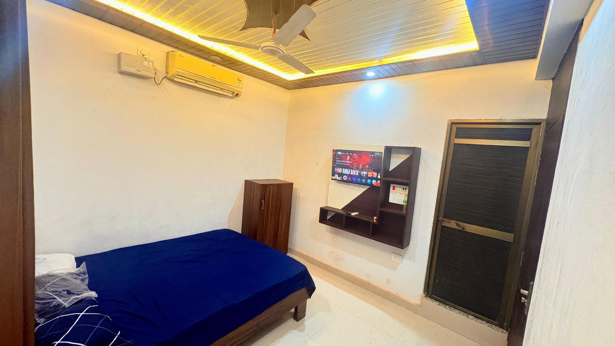 HOTEL MJ IN  Deluxe Double or Twin 2