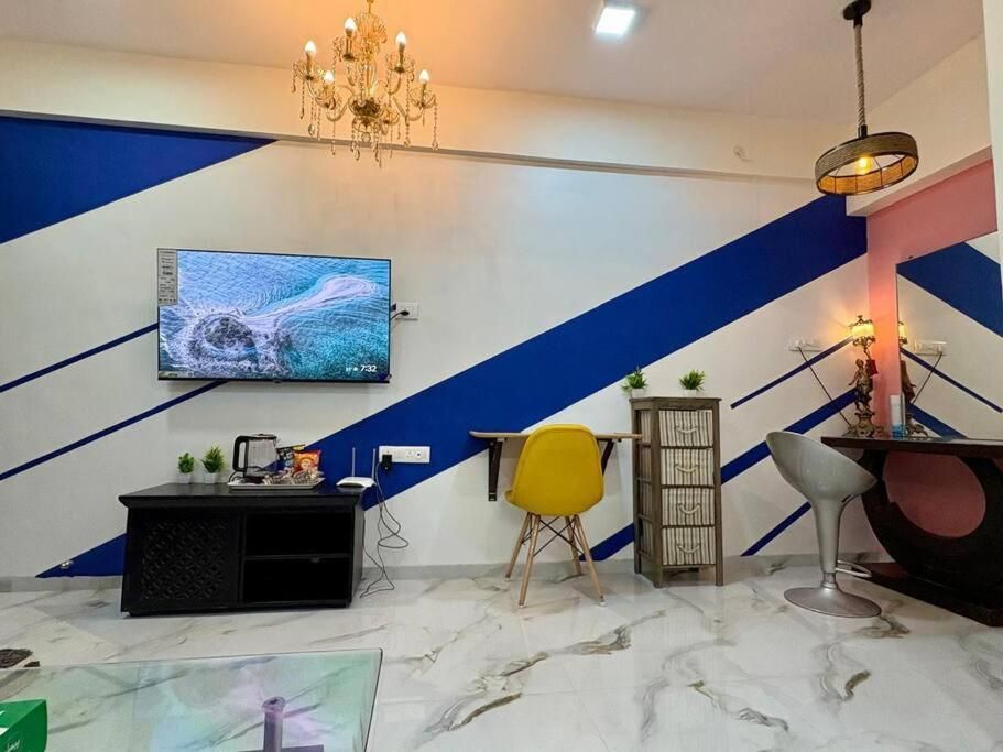 Bandra bliss-1BHK with City View in Bandra West