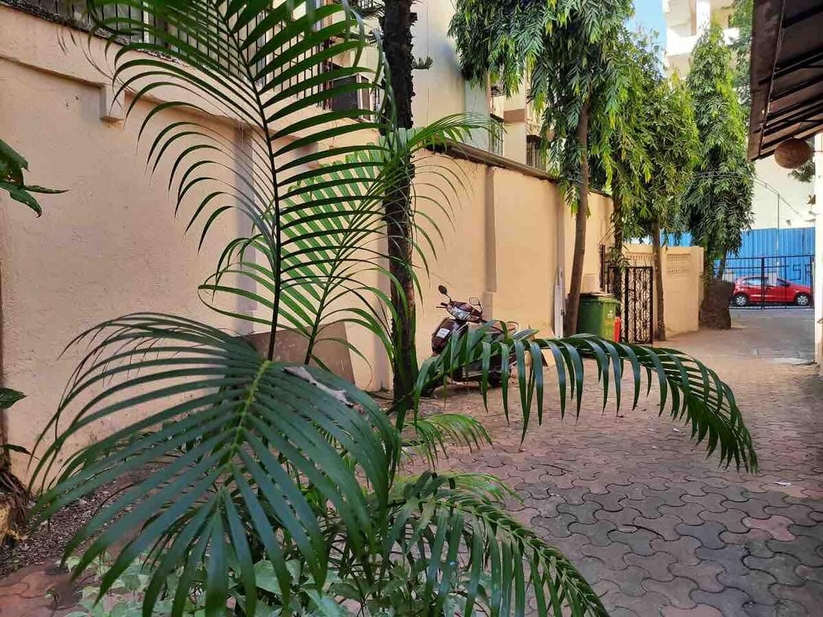Independent Cottage-Bandra-Carter rd [Sanitised]