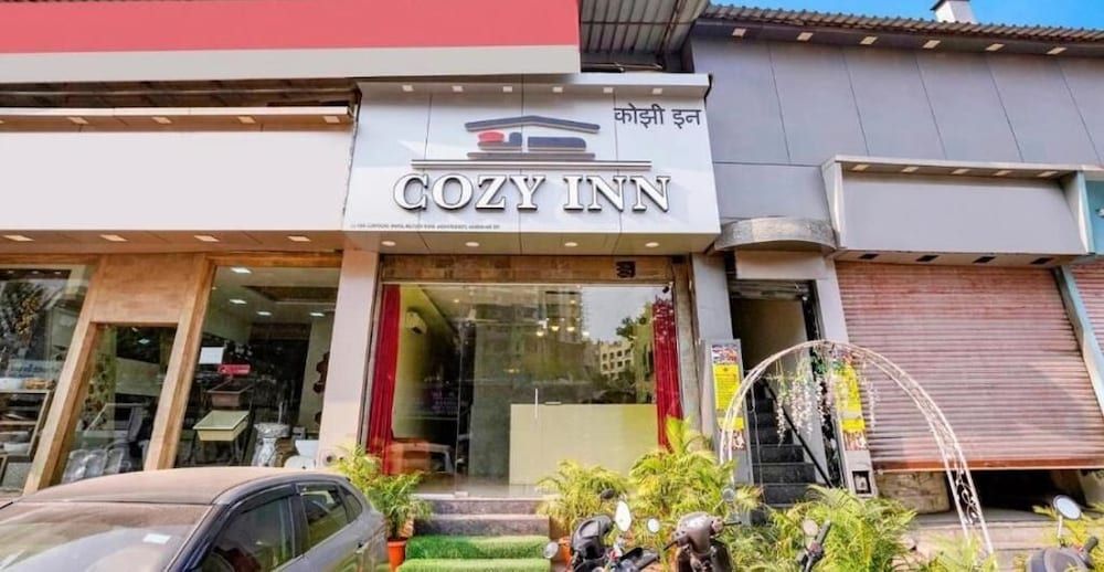 Cozy Inn T2 Mumbai Airport