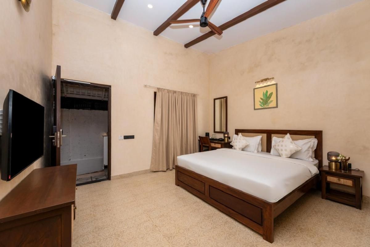 Yellowstone Resort Arambol Cottage