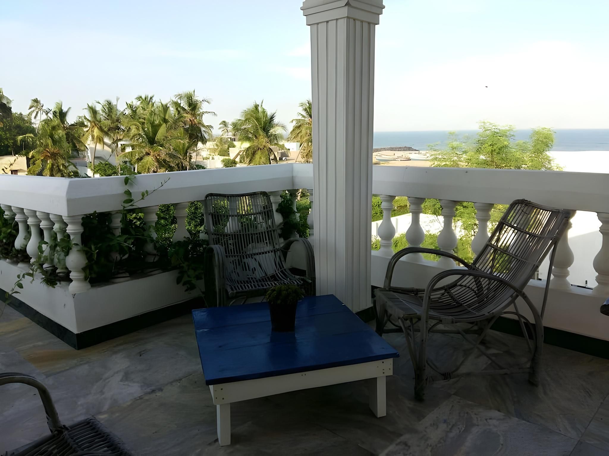 1-Bedroom Sea View Penthouse