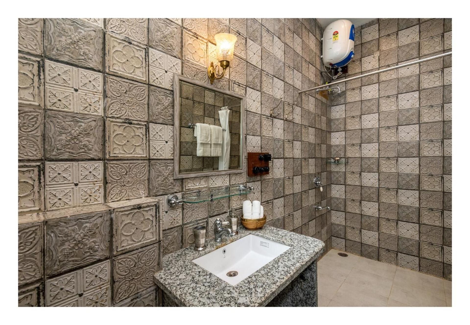 Chandera Kothi Garden View Double Room 3