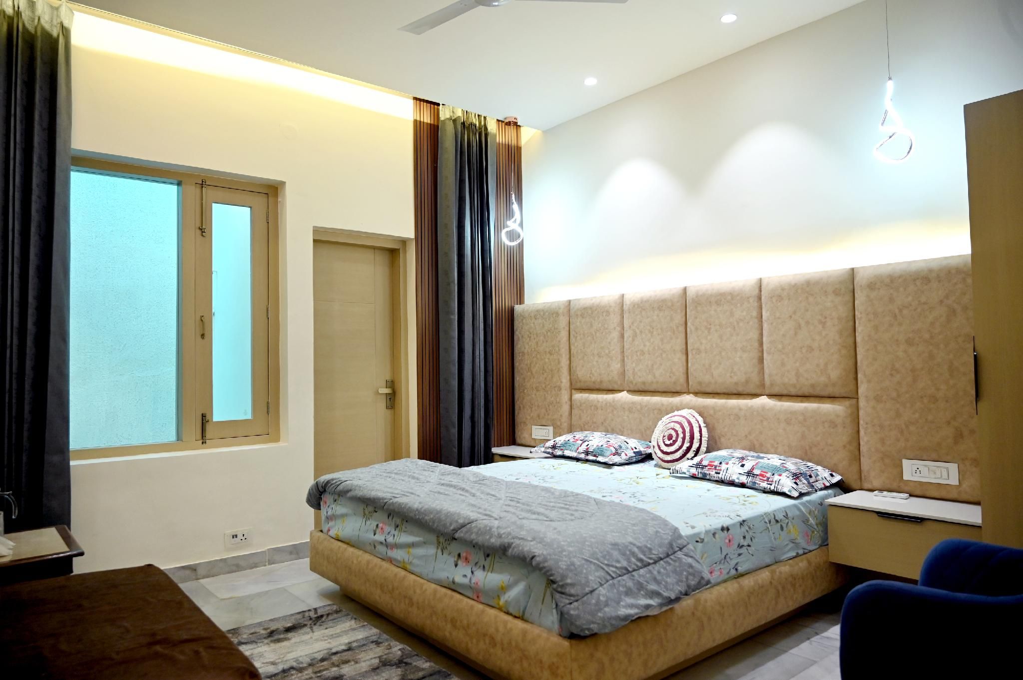 Ista Inn Homestay Luxury Room 2