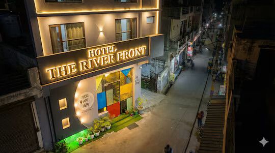 Hotel River Front Near IGI Airport