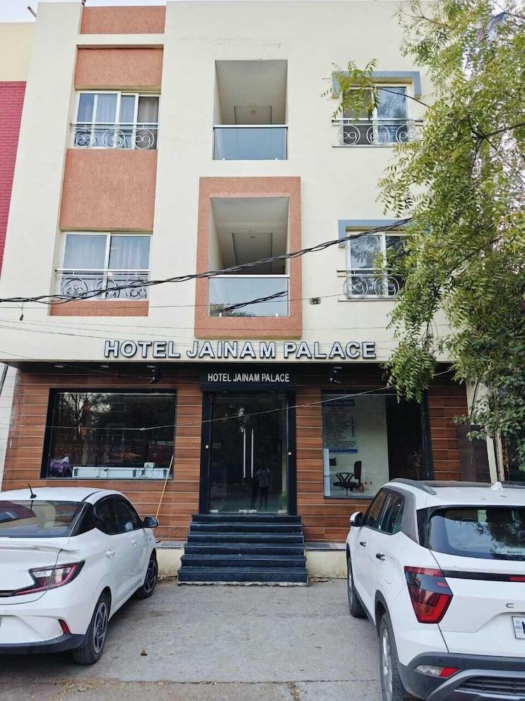 Hotel Jainam Palace