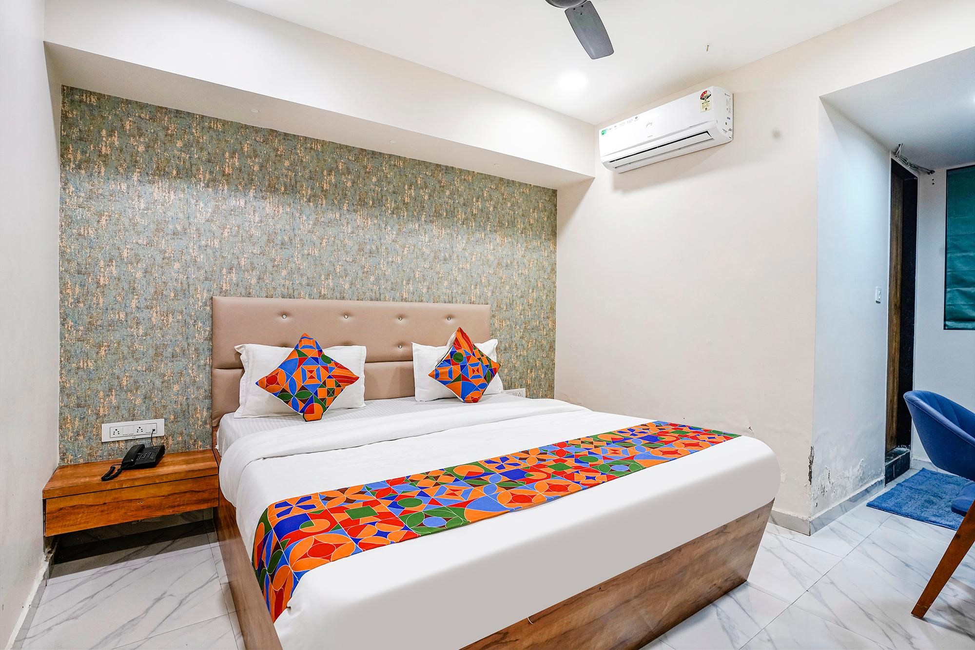 FabHotel SR Naroda - Nr. SP Ring Road Deluxe Room 2