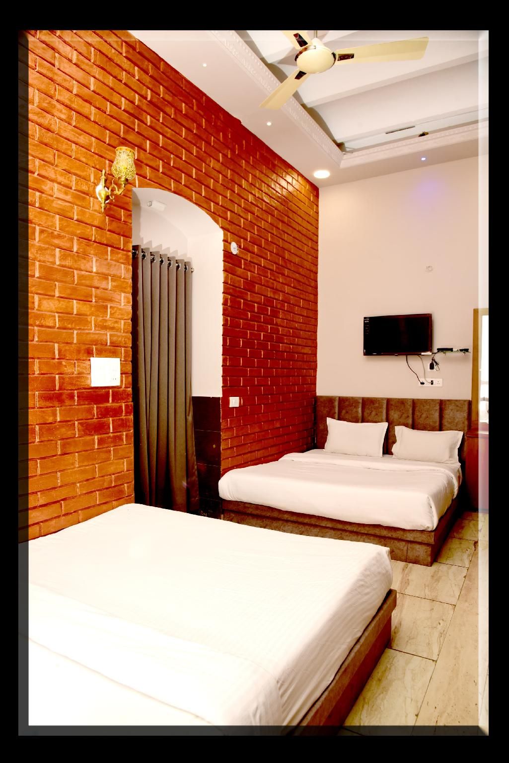 Hotel Mani Family Room