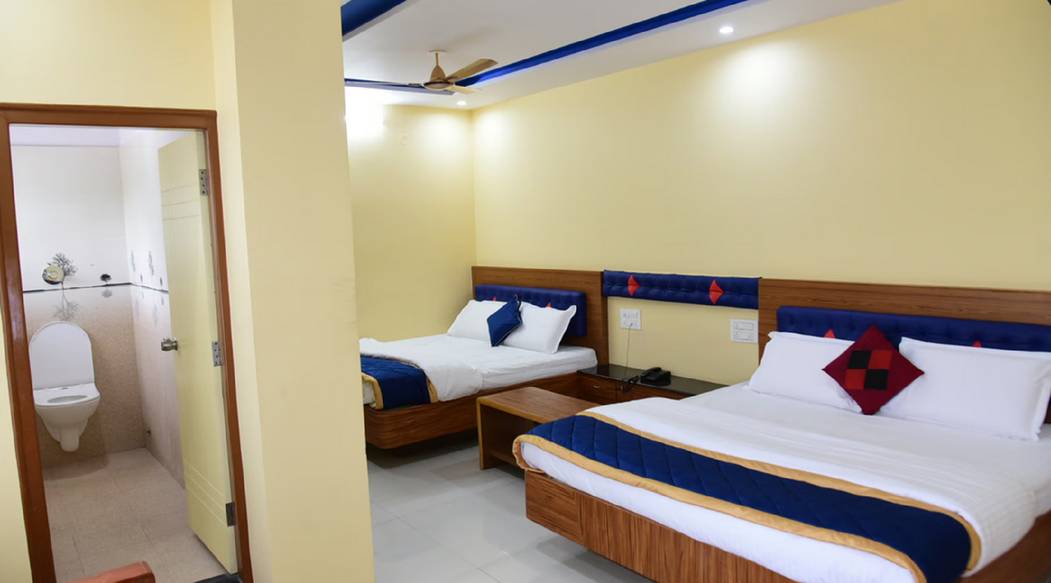 Quad Non-AC Room with Shared Bathroom