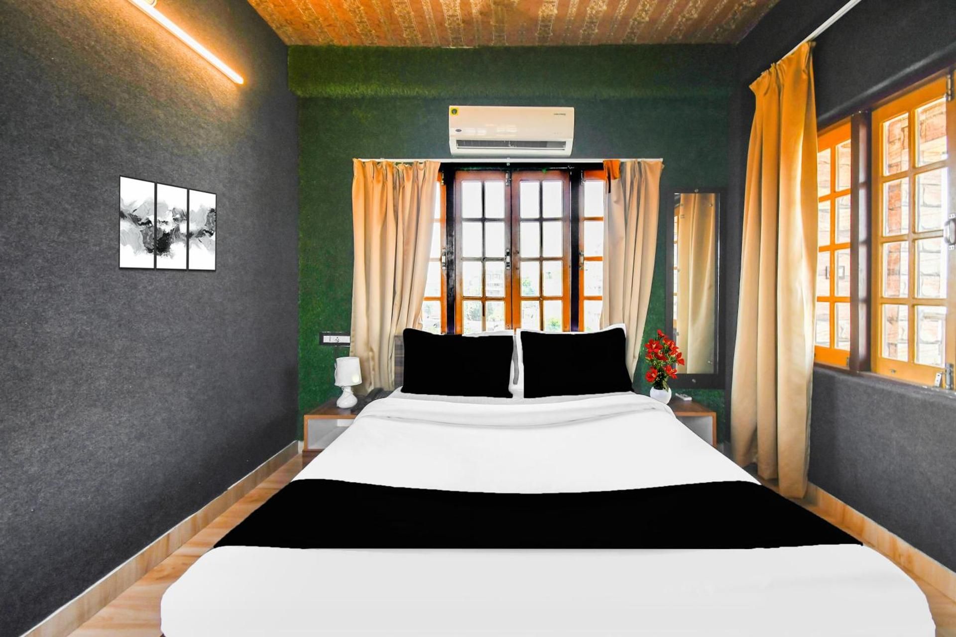 Super Hotel O Champasari Siliguri Formerly Four Fox Suits Standard Double Room 2