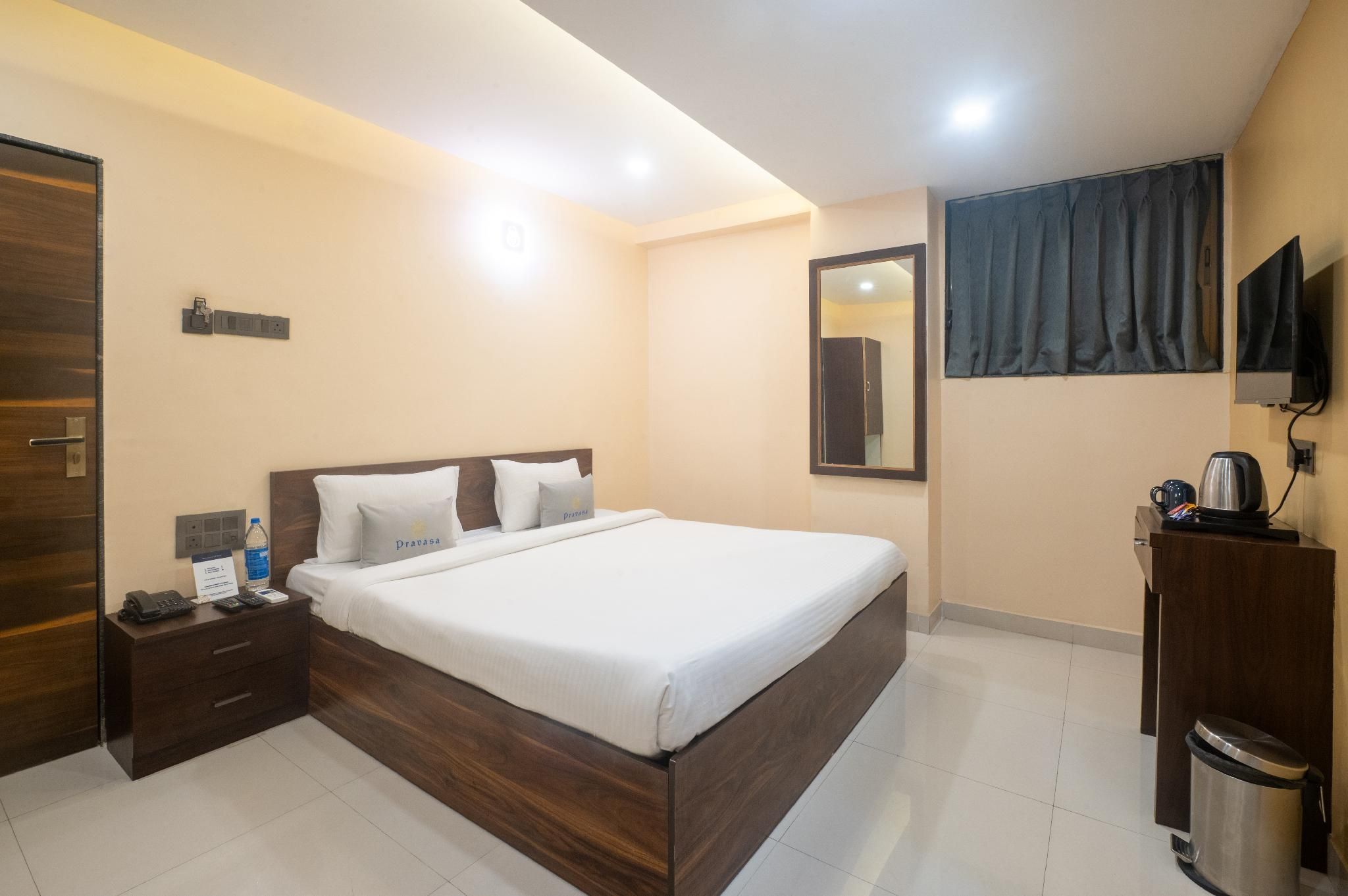 Hotel Pravasa stay, Shirdi Superior Room