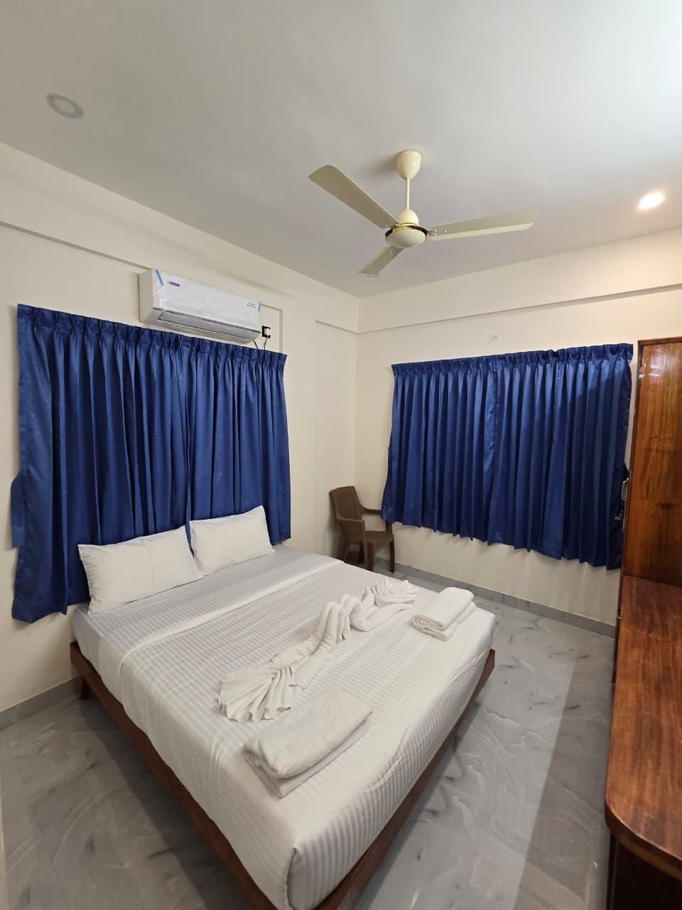 Vallimony Luxury Stays- Padmanabhaswamy temple Deluxe Double or Twin