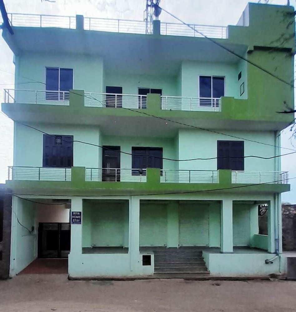 Riya Home Stay