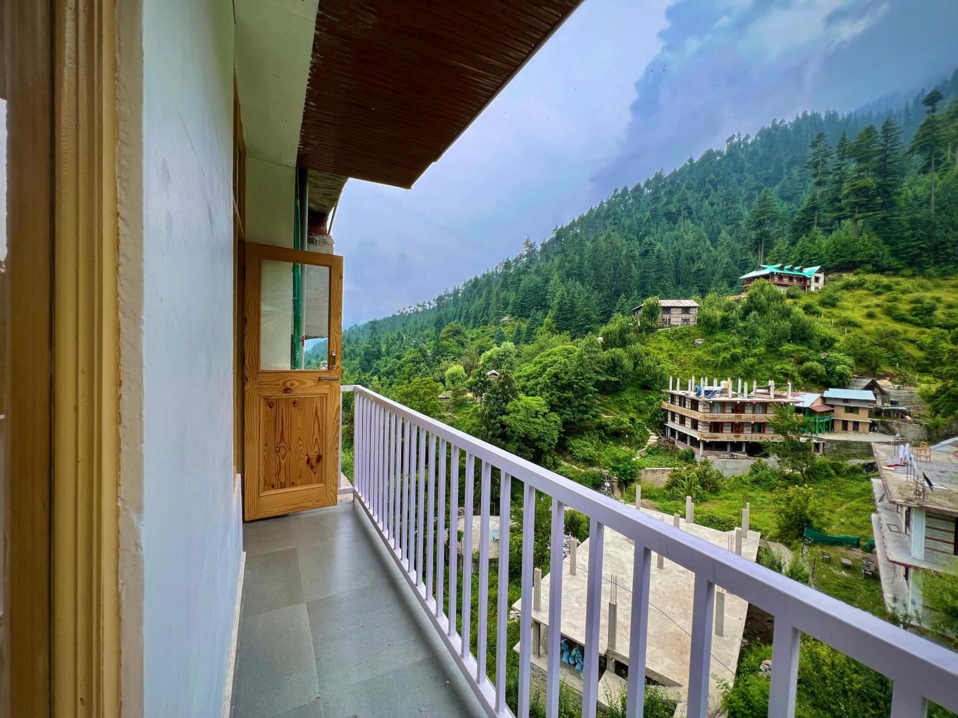 The Urban Retreat Deluxe 2