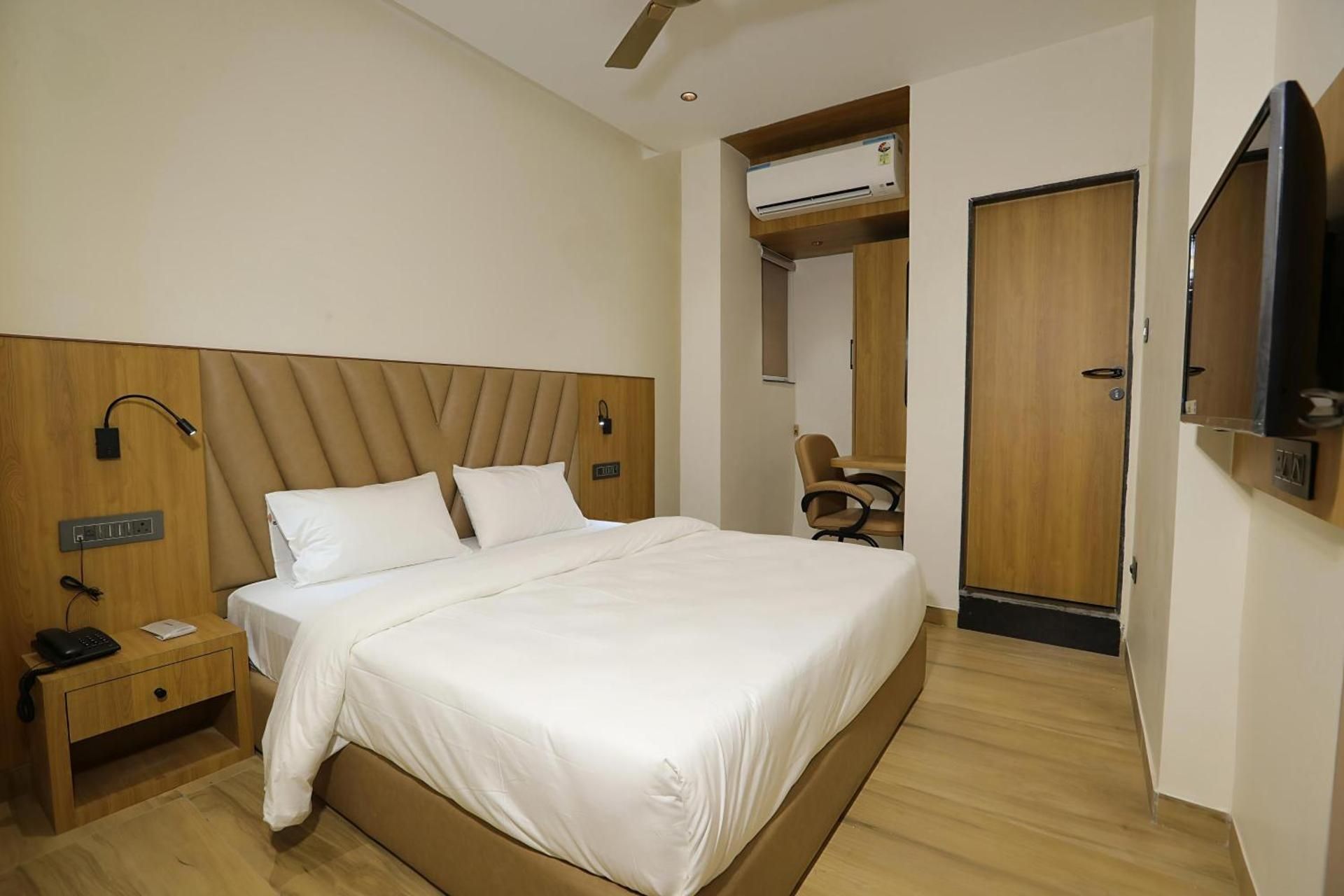 Hotel AERO INN Superior City View 2