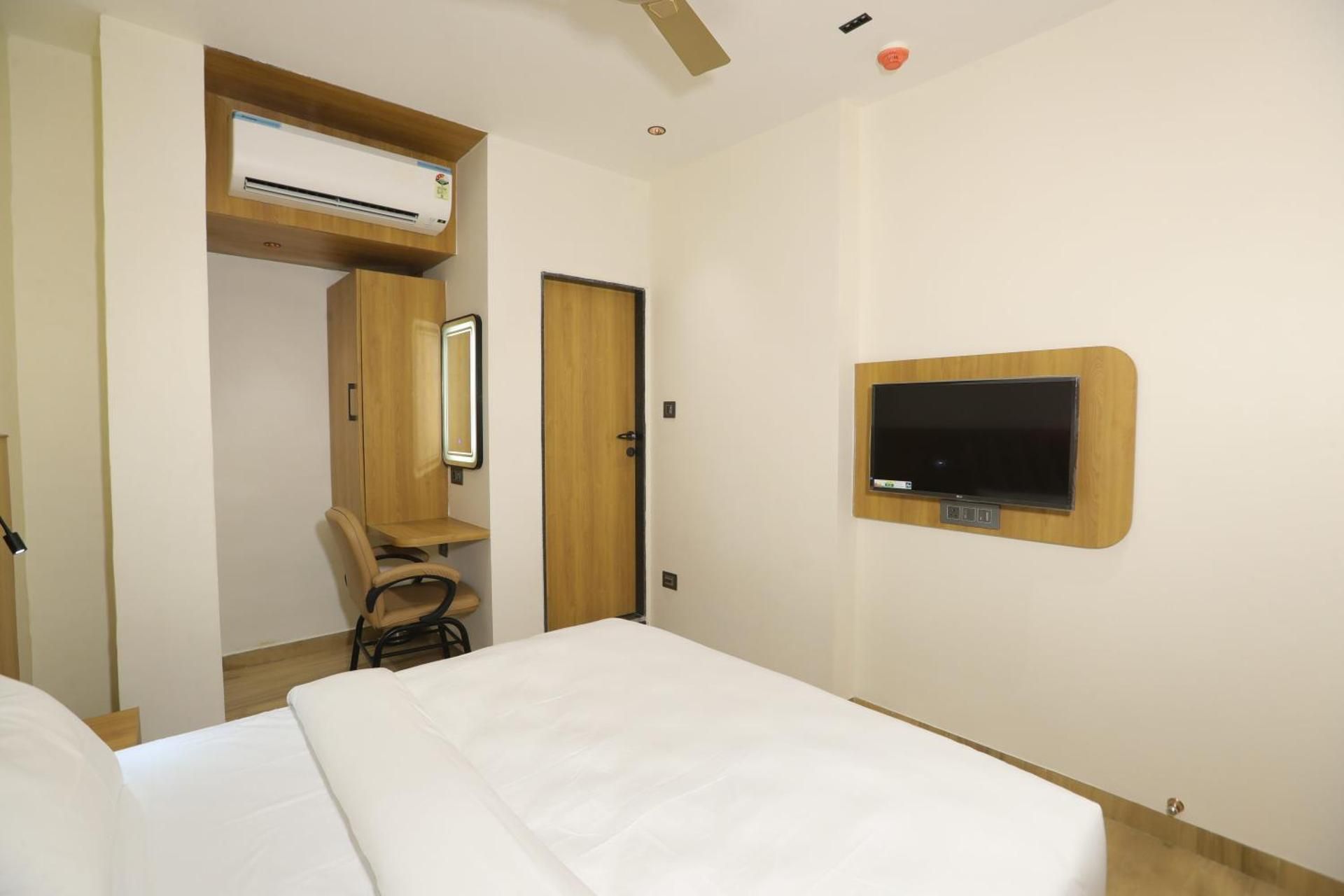 Hotel AERO INN Superior City View 3