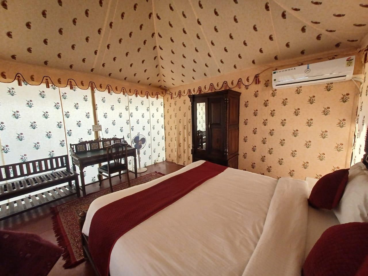 Braham Vatika Resort Tent - Pet-Friendly