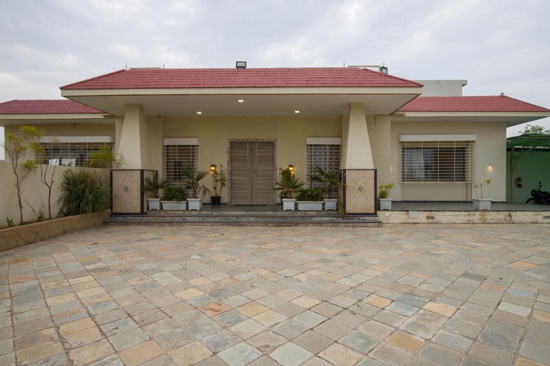 ELIVAAS Shourya Celesta Luxe 3BHK Villa with Pvt Pool, Udaipur