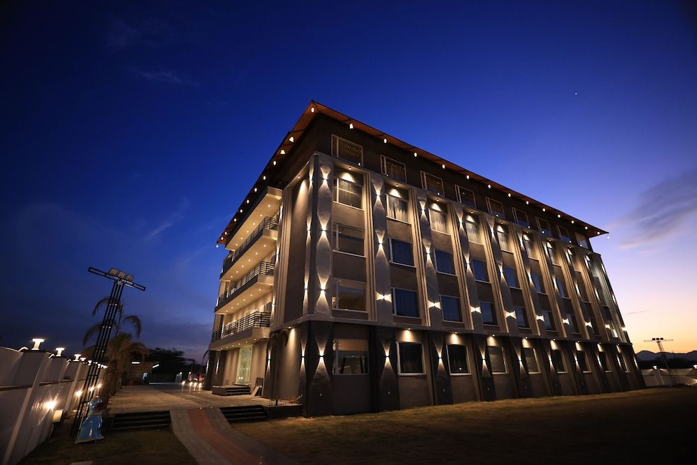 Front of property - evening/night