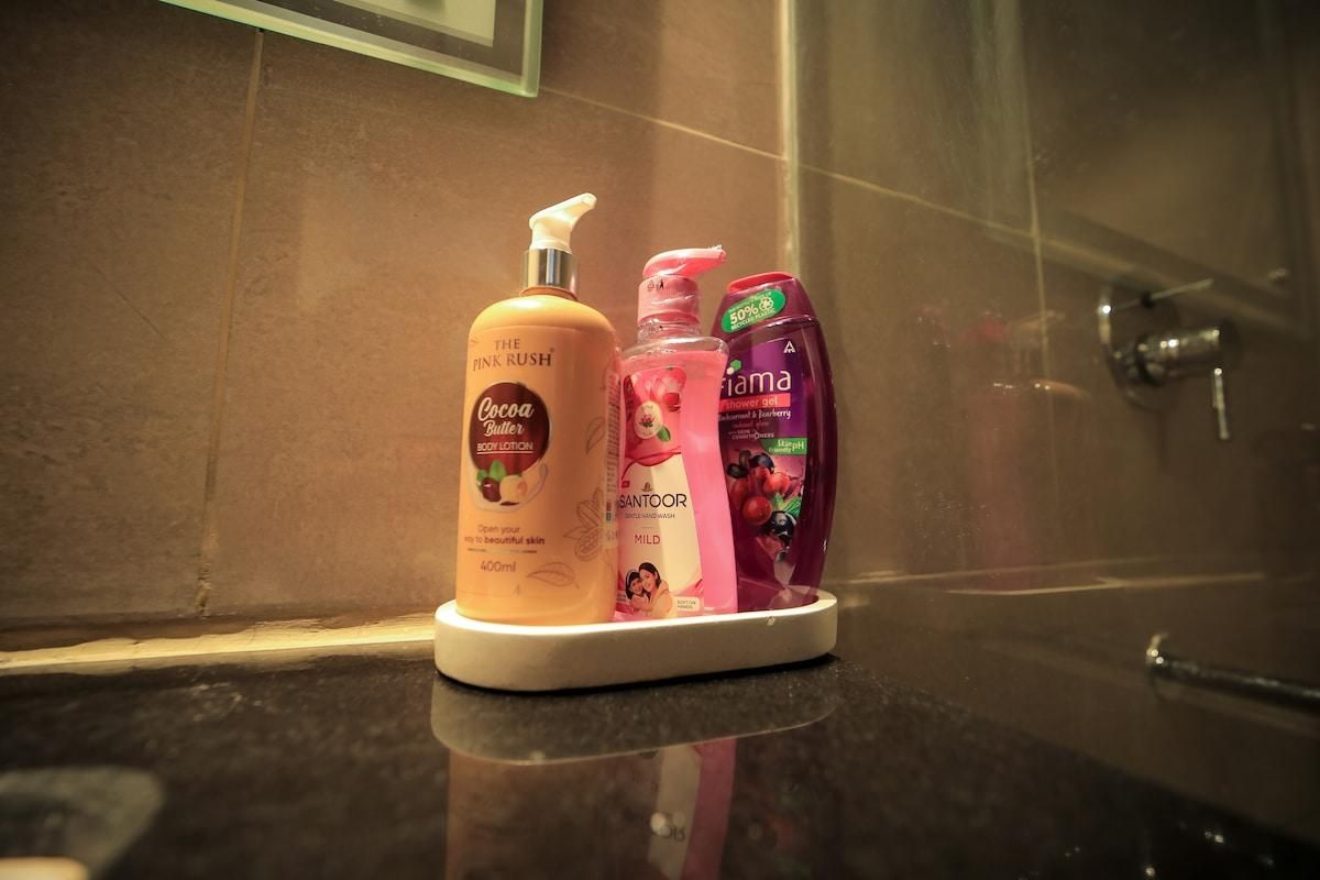 Chhoti Vihar Apartments Neon Vibe with Neon Lights Bunk Bed  Lulu Mall