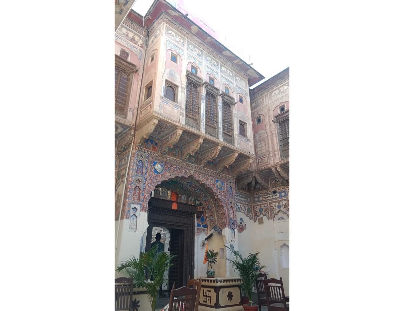 hotel singhasam haweli