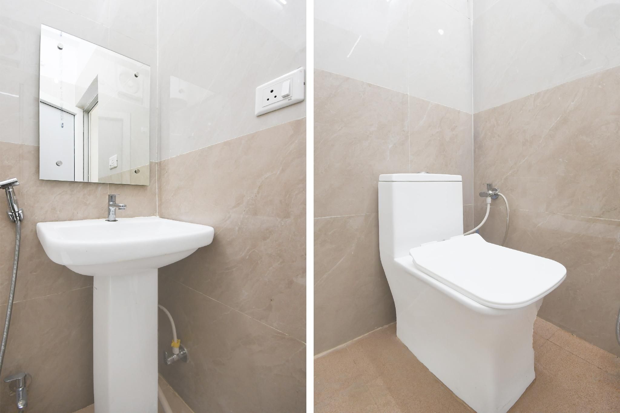 Hotel O Shubham Paradise Classic Triple Room 3