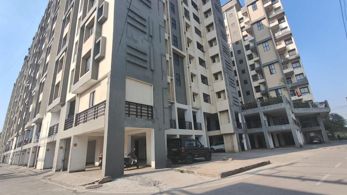 Staeg Twilight 2BHK