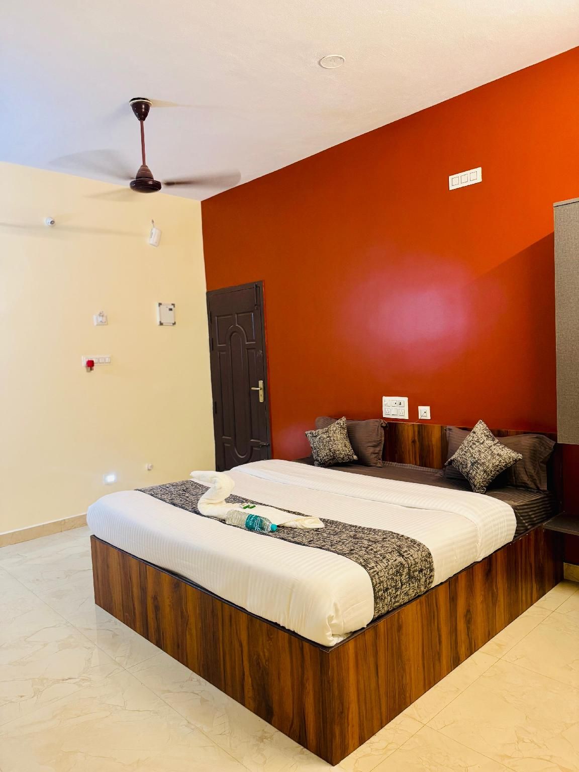 Olive By David Residency-Just 4 Kms from Temple Triple Deluxe