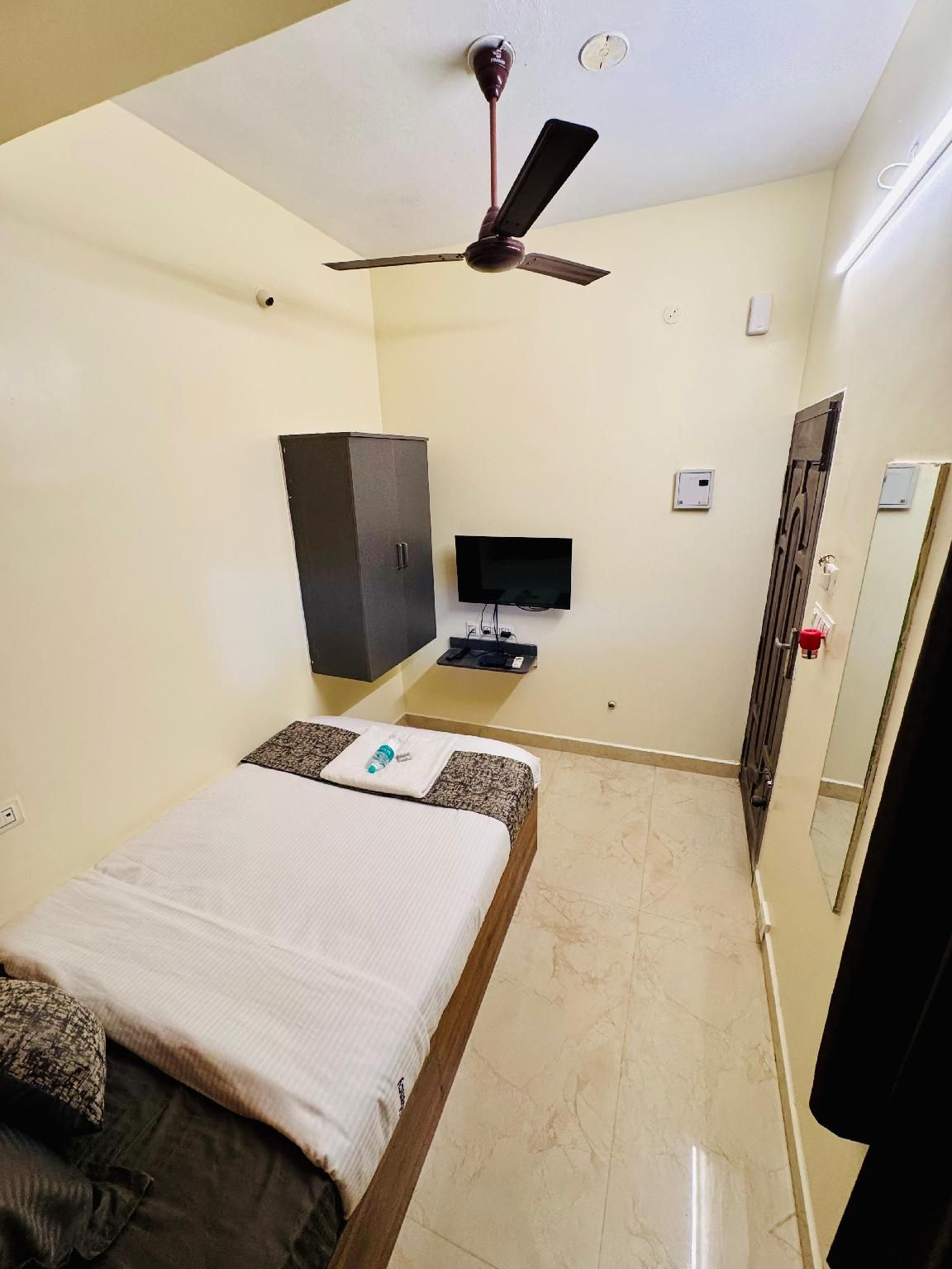 Olive By David Residency-Just 4 Kms from Temple Single Deluxe 2