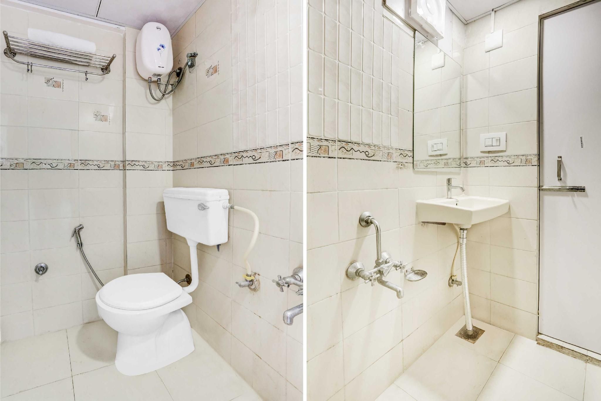 Hotel O Ambawadi Bus Terminal Near Ahmedabad Airport Classic Triple Room 3