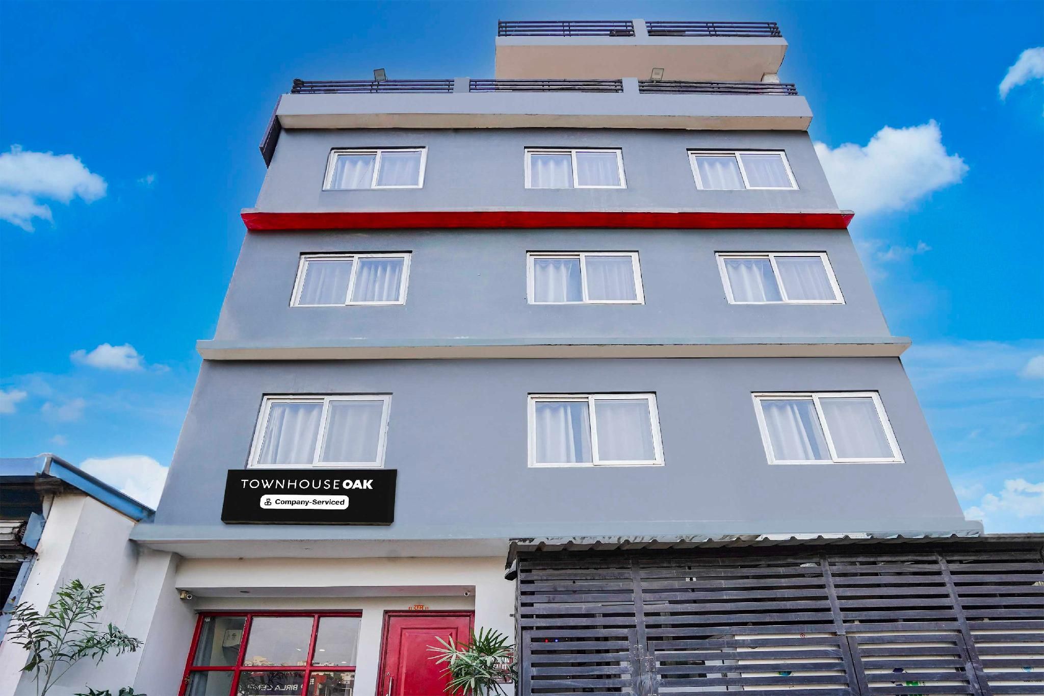 Townhouse Oak Gomti Nagar Healthcity Vistaar