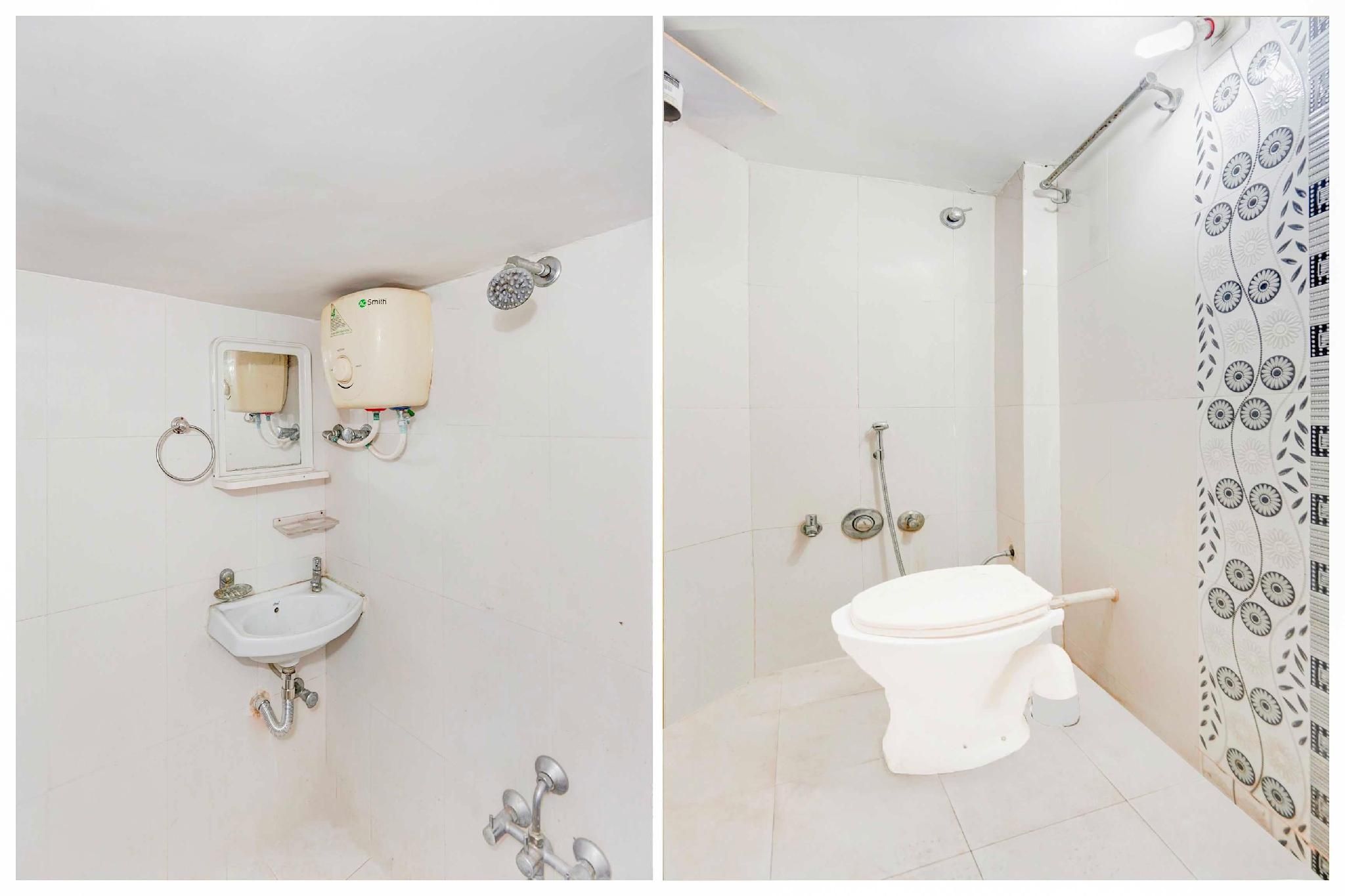 Hotel O Maninagar Railway Station Classic Triple Room 3