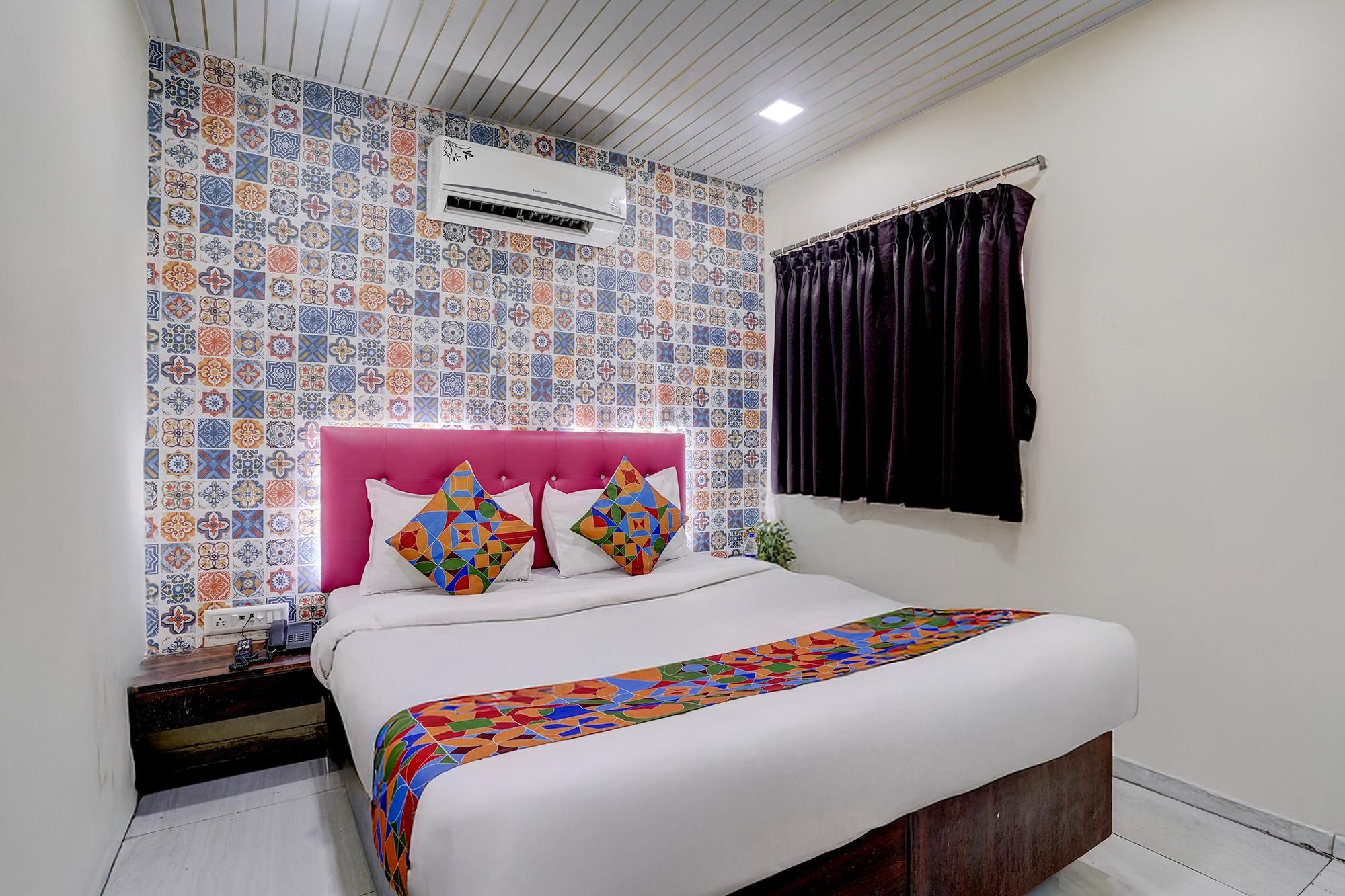 Via Saini Residency Deluxe Room 6