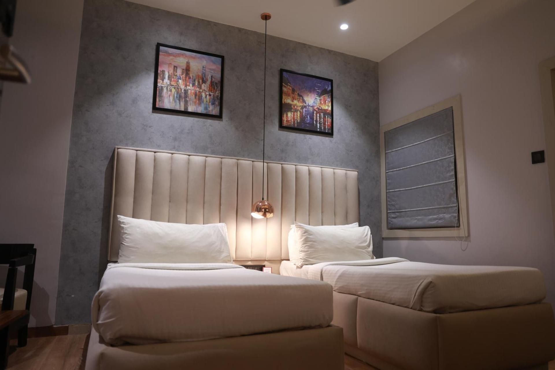 Sapna Clarks Inn, Lucknow Deluxe Twin