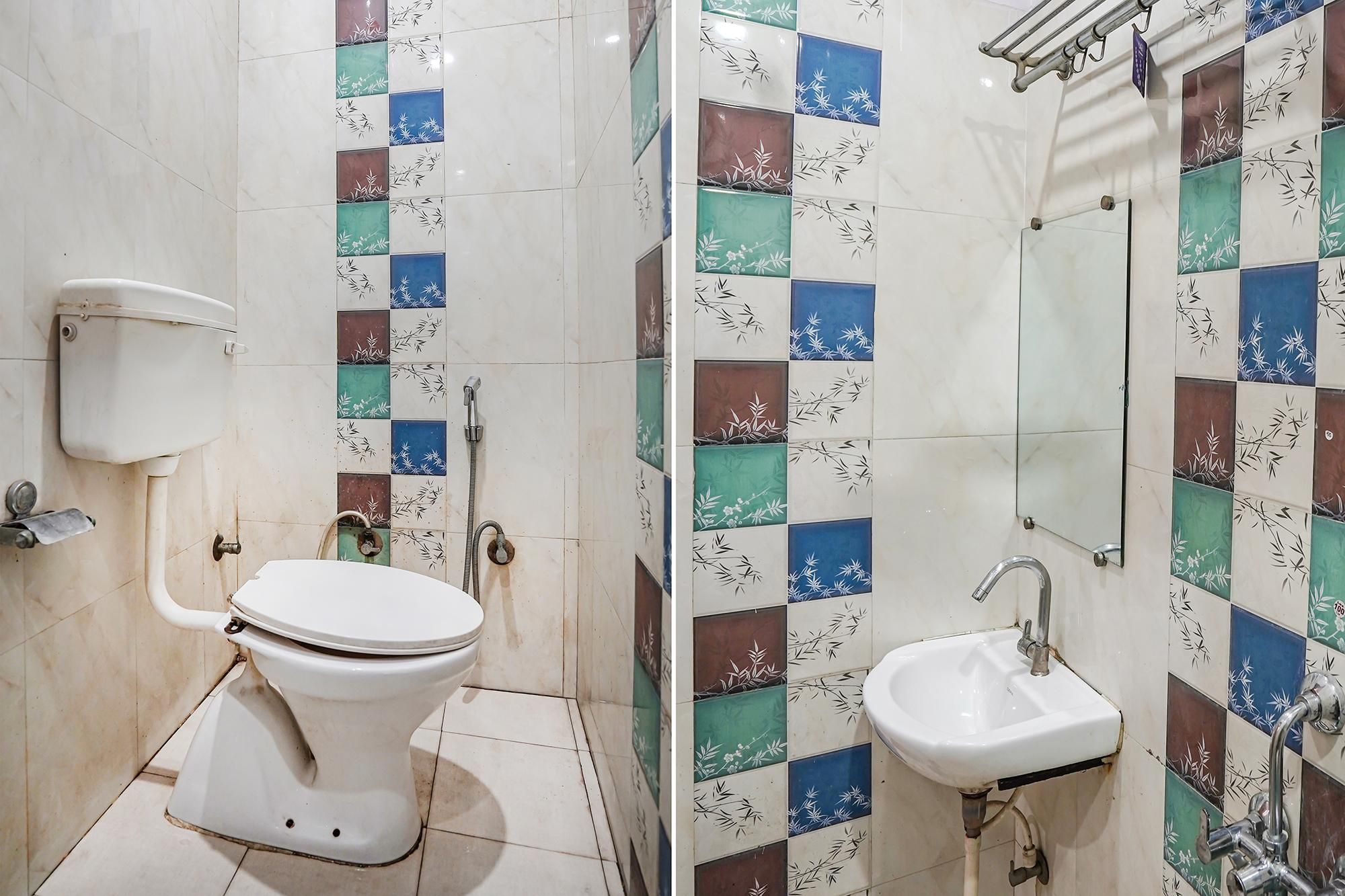 Via Rameshwar Inn Deluxe Room 3