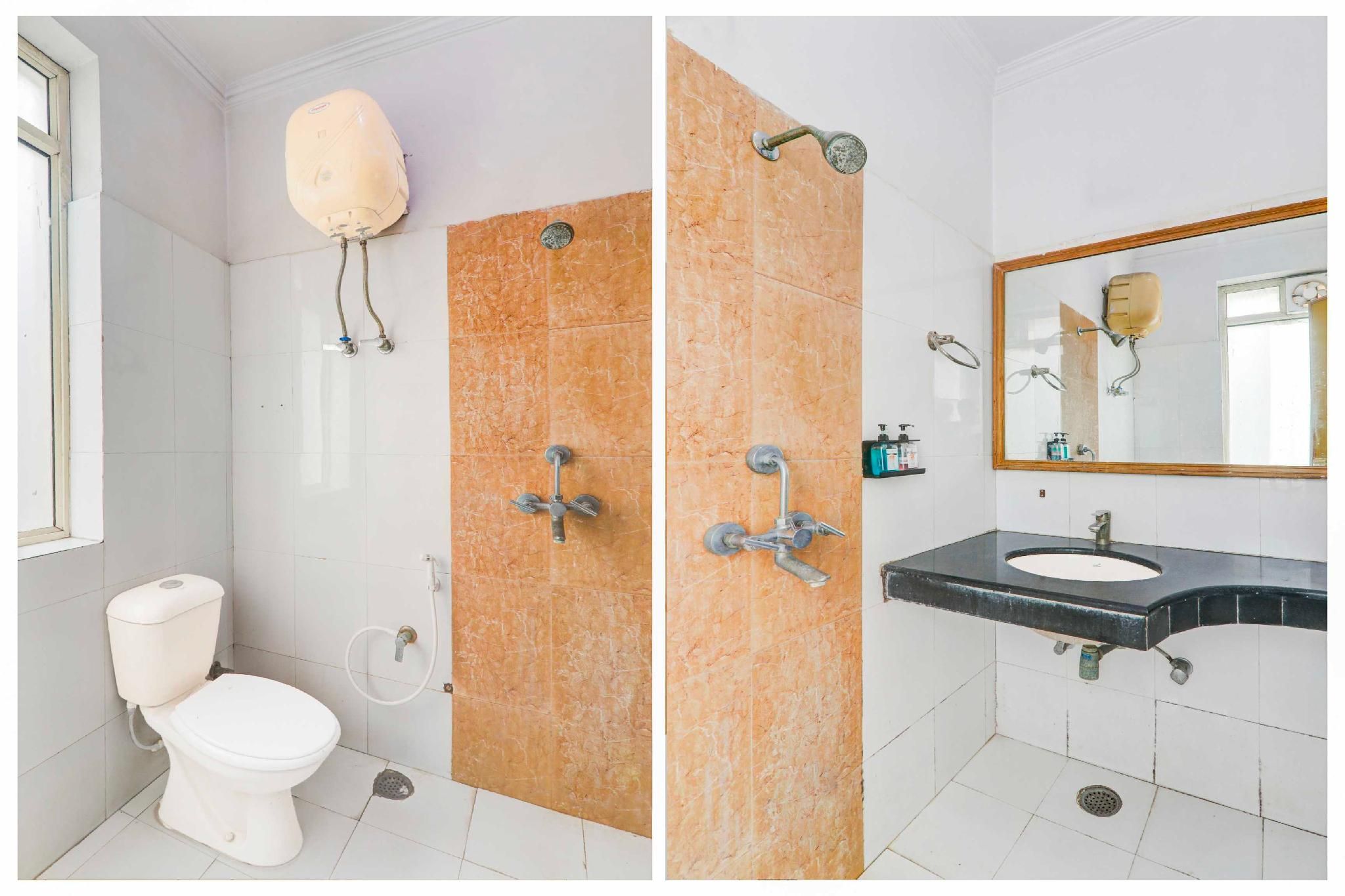 Hotel O Charbagh Classic Triple Room 3