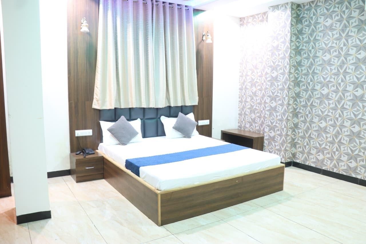 Hotel Nandini Deluxe