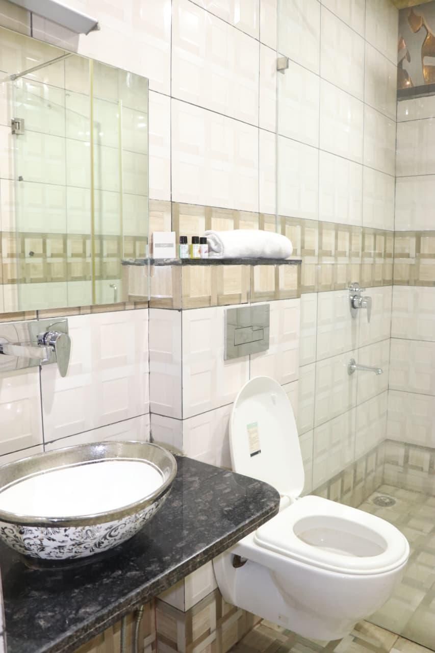 Hotel Nandini Deluxe 2