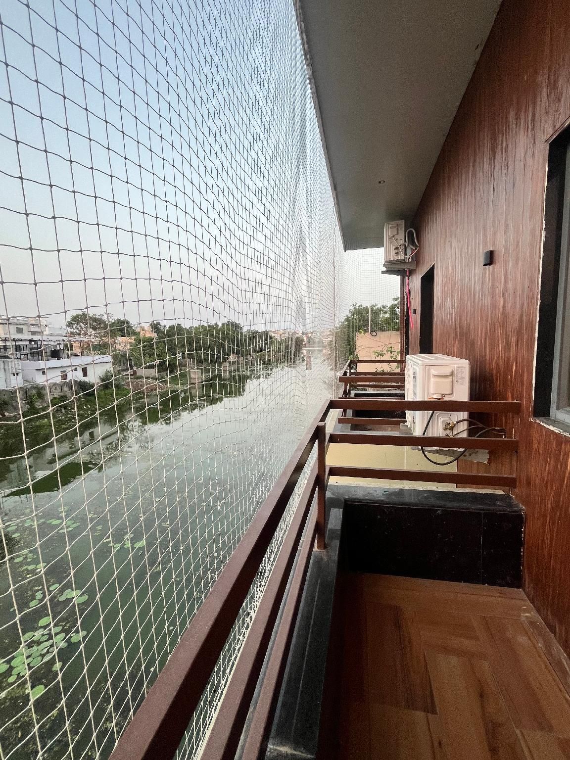 Jeel Pearl Hotel Deluxe Lake View 2