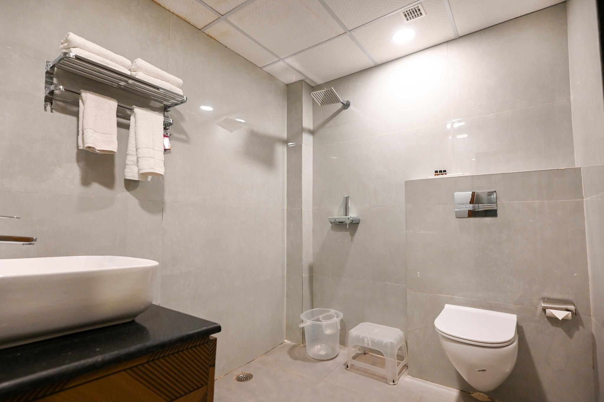 Virasat – The Hotel by Triveni Grand  Deluxe Twin Room Type A 3