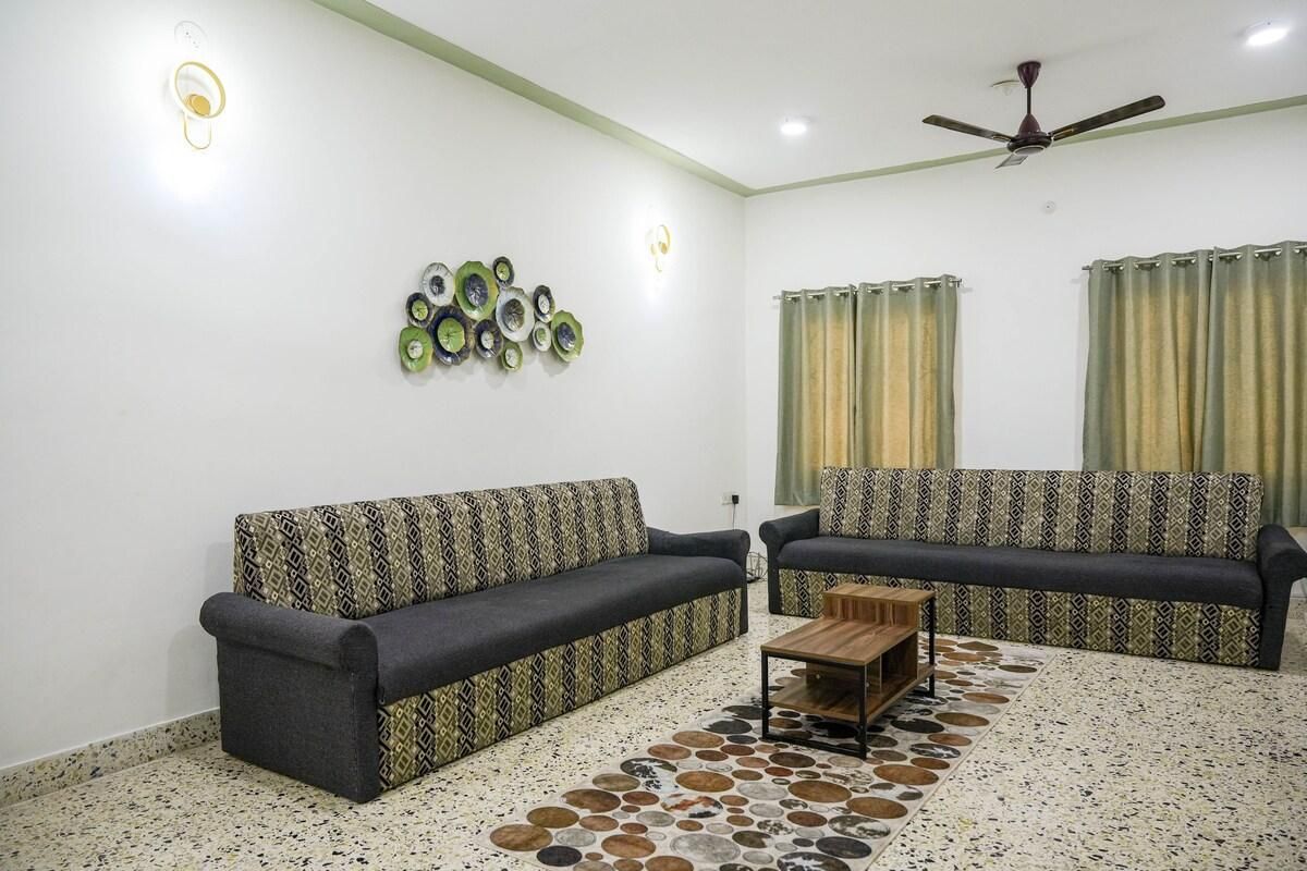 Tourist Friendly Home -3BHK AC @ Birla Mandir
