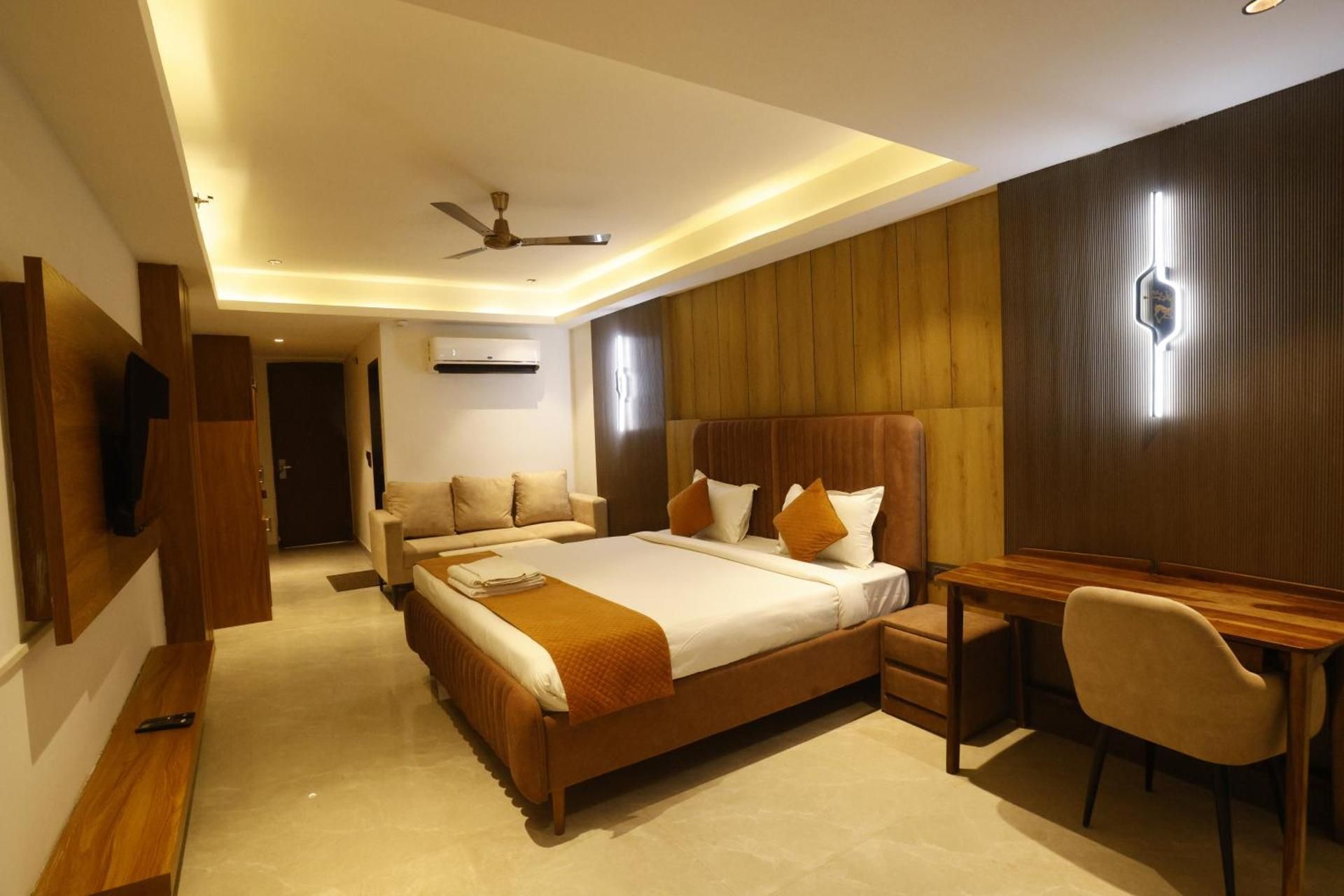 The Hoften Lotus Court, Noida Standard Room