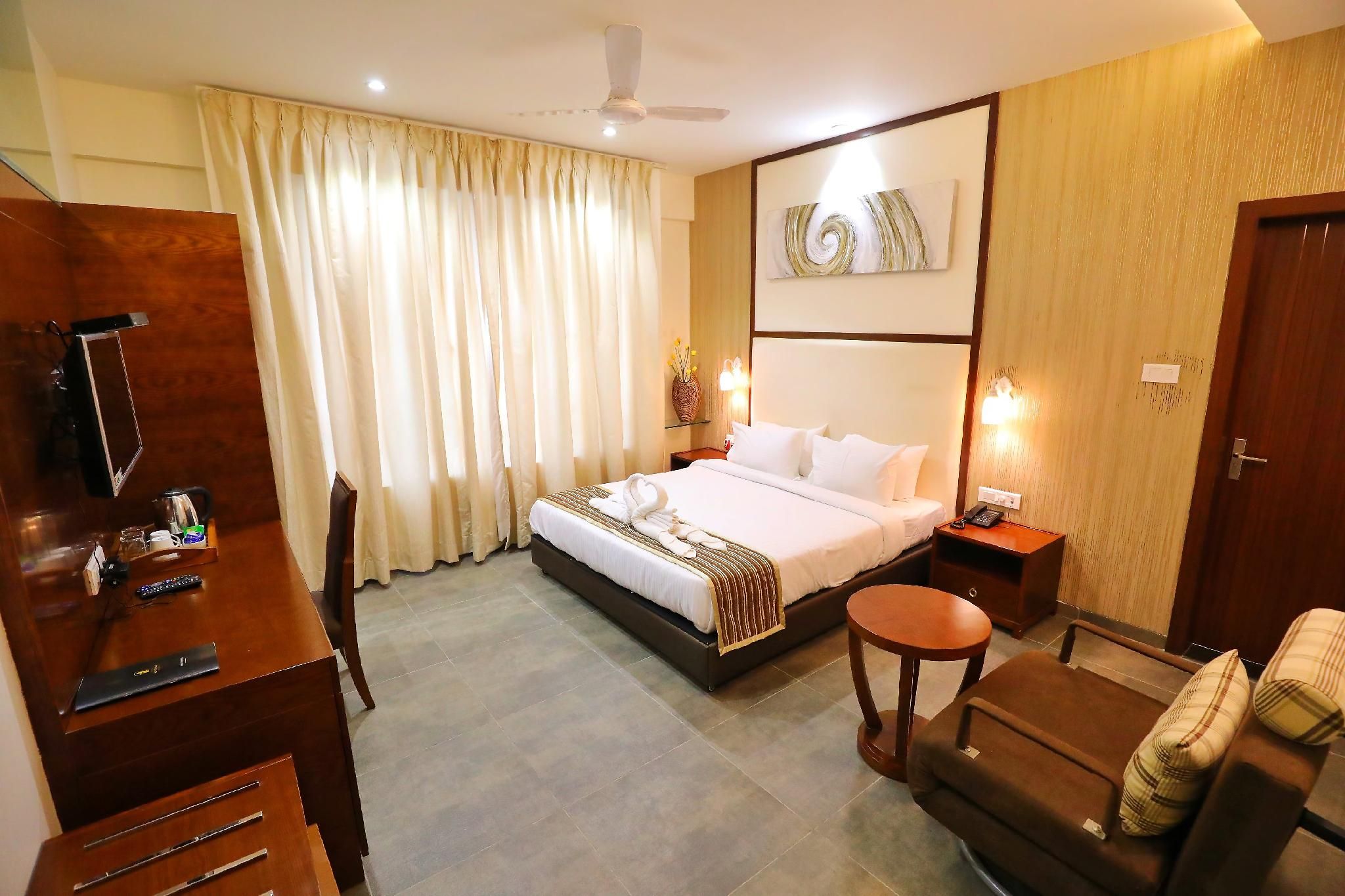 Hotel Suvarnam Pride Ahilyanagar Maharashtra Double Executive 2