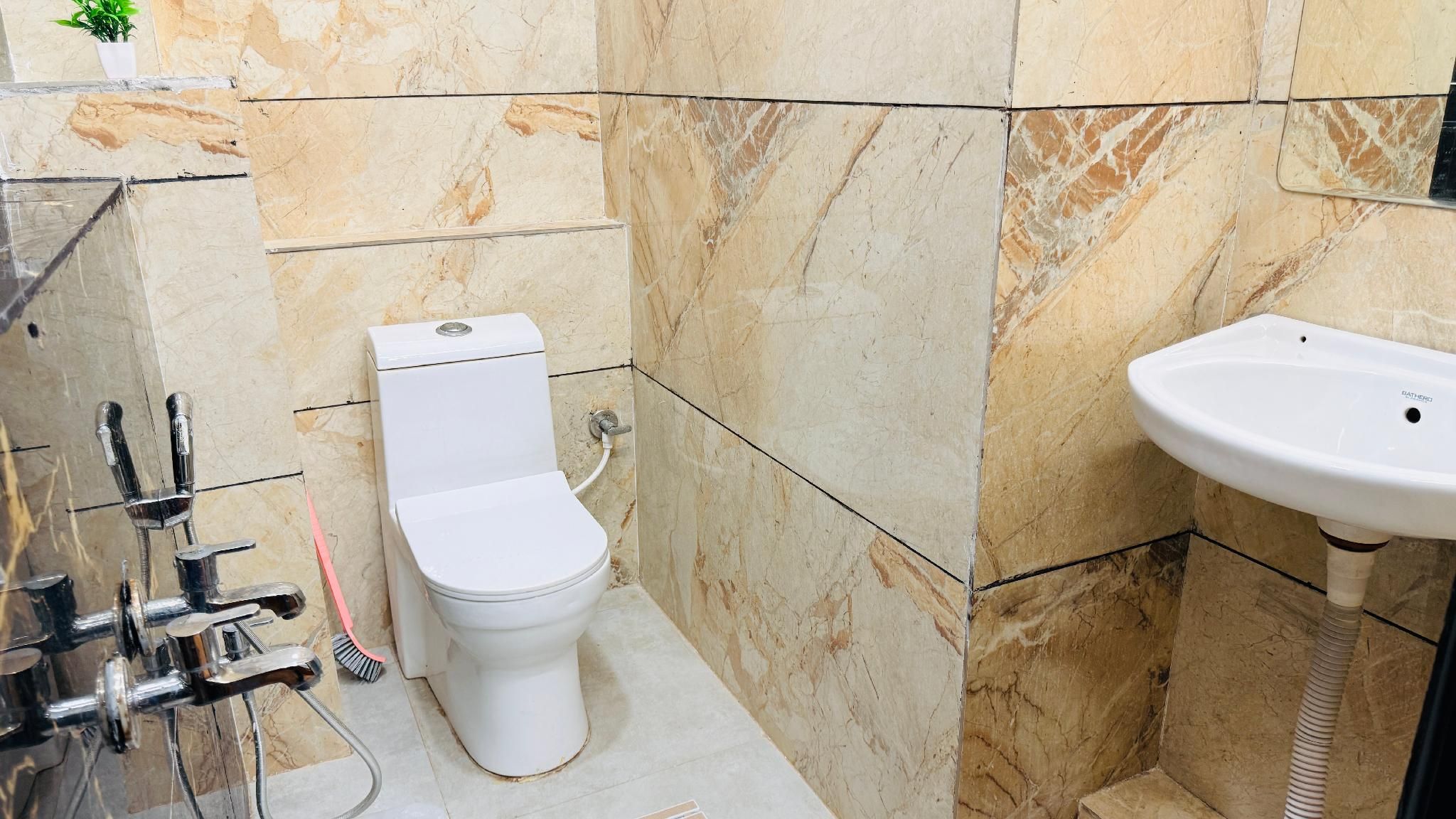 The Leela Villa Stay Nest Deluxe Room 3