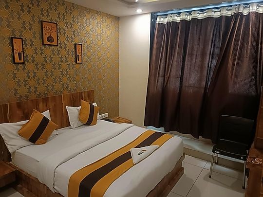 HOTEL PHONIEX Double Room 2