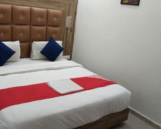 HOTEL PHONIEX Double Room 3