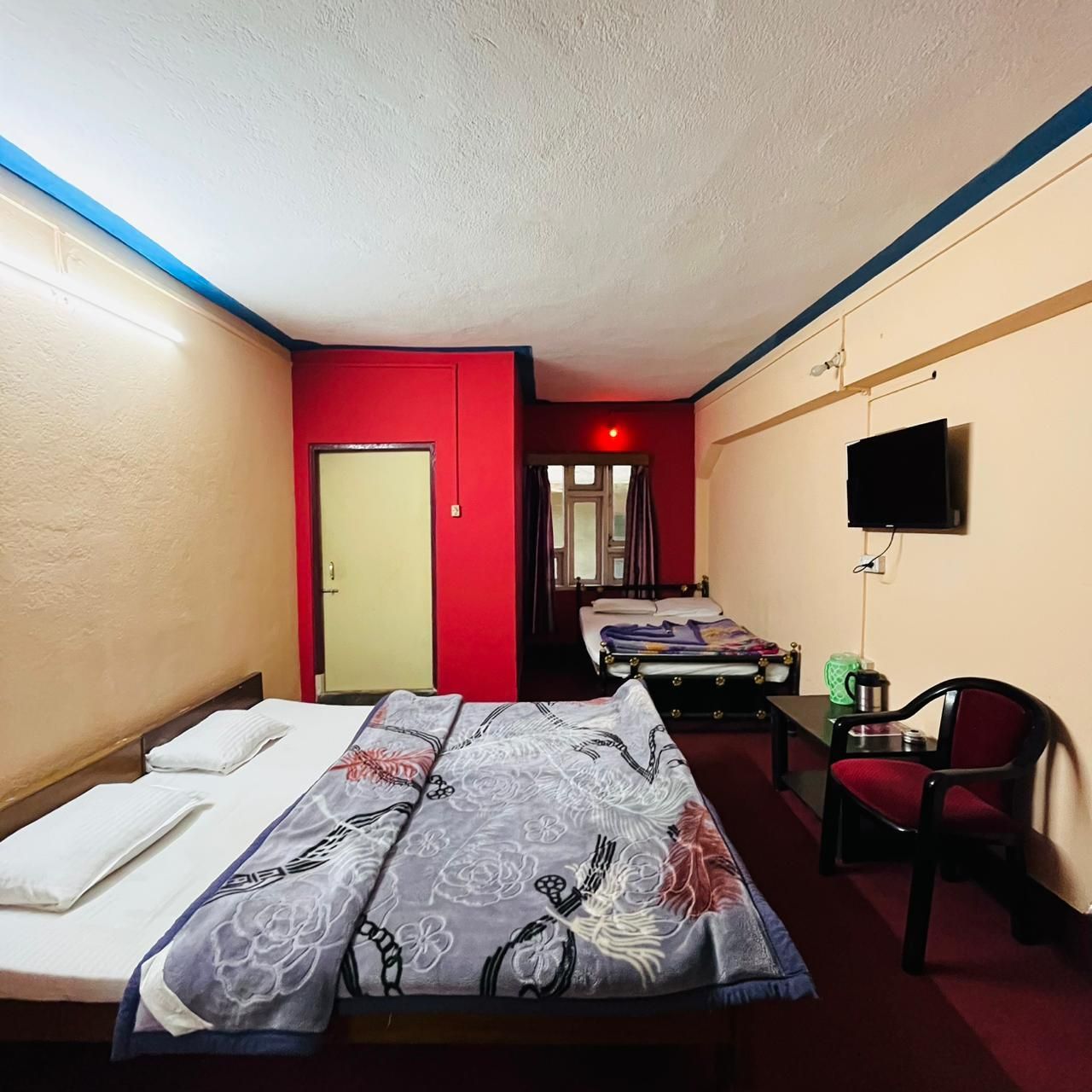 Hotel Araniko Darjeeling Family Room 2